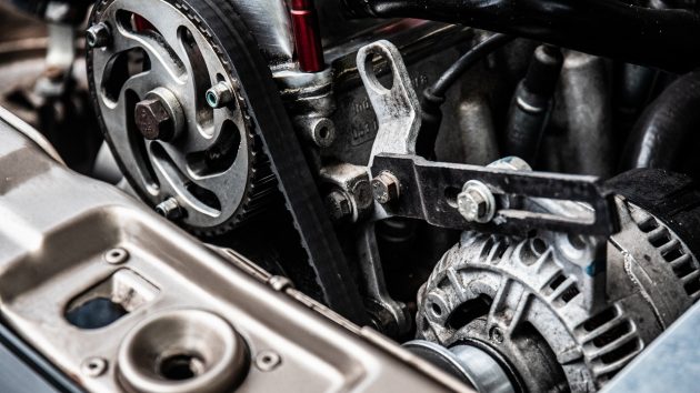 Everything that Every Car Owner Should Know About Engine Oil Leak Causes and Prevention Tips article image by HP Automotive